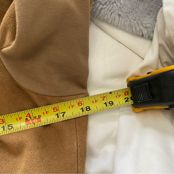 BCBGMAXARIA | Tan suede soft jacket - Picture 5 of 7